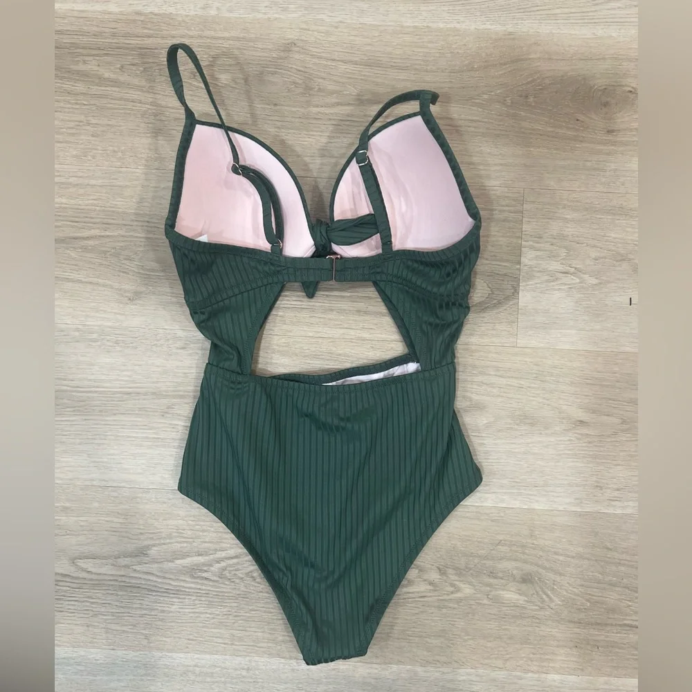 Shade & Shore Swimsuit - Picture 2 of 3